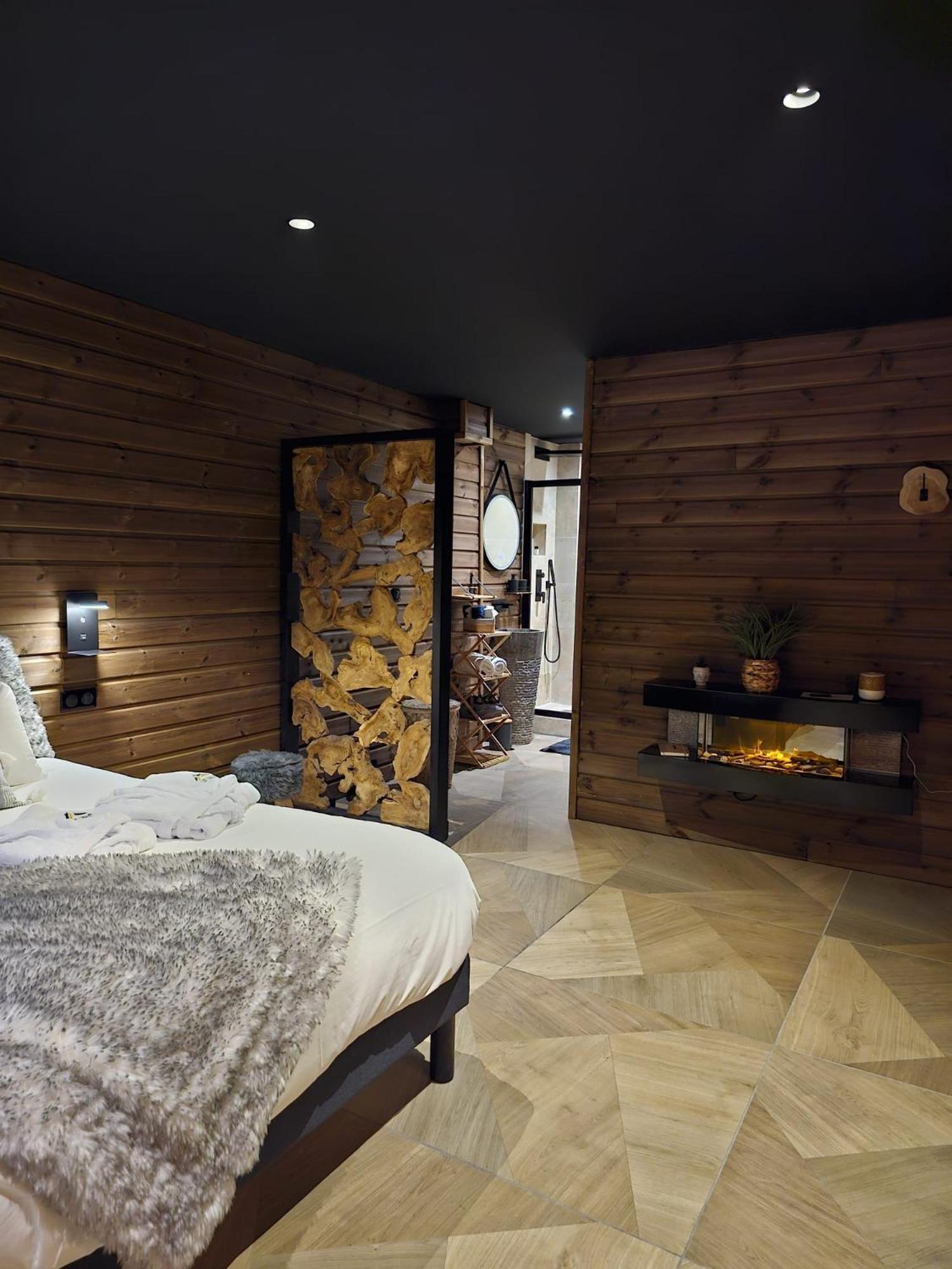 Le Chalet Loft Spa Calais Eksteriør bilde