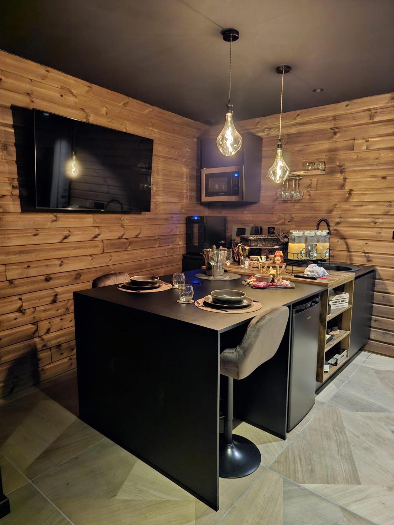 Le Chalet Loft Spa Calais Eksteriør bilde