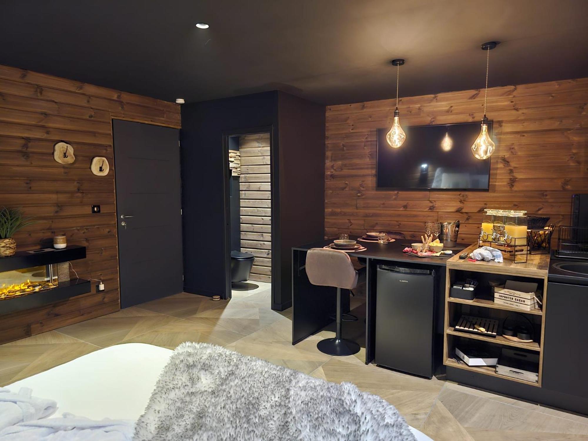 Le Chalet Loft Spa Calais Eksteriør bilde