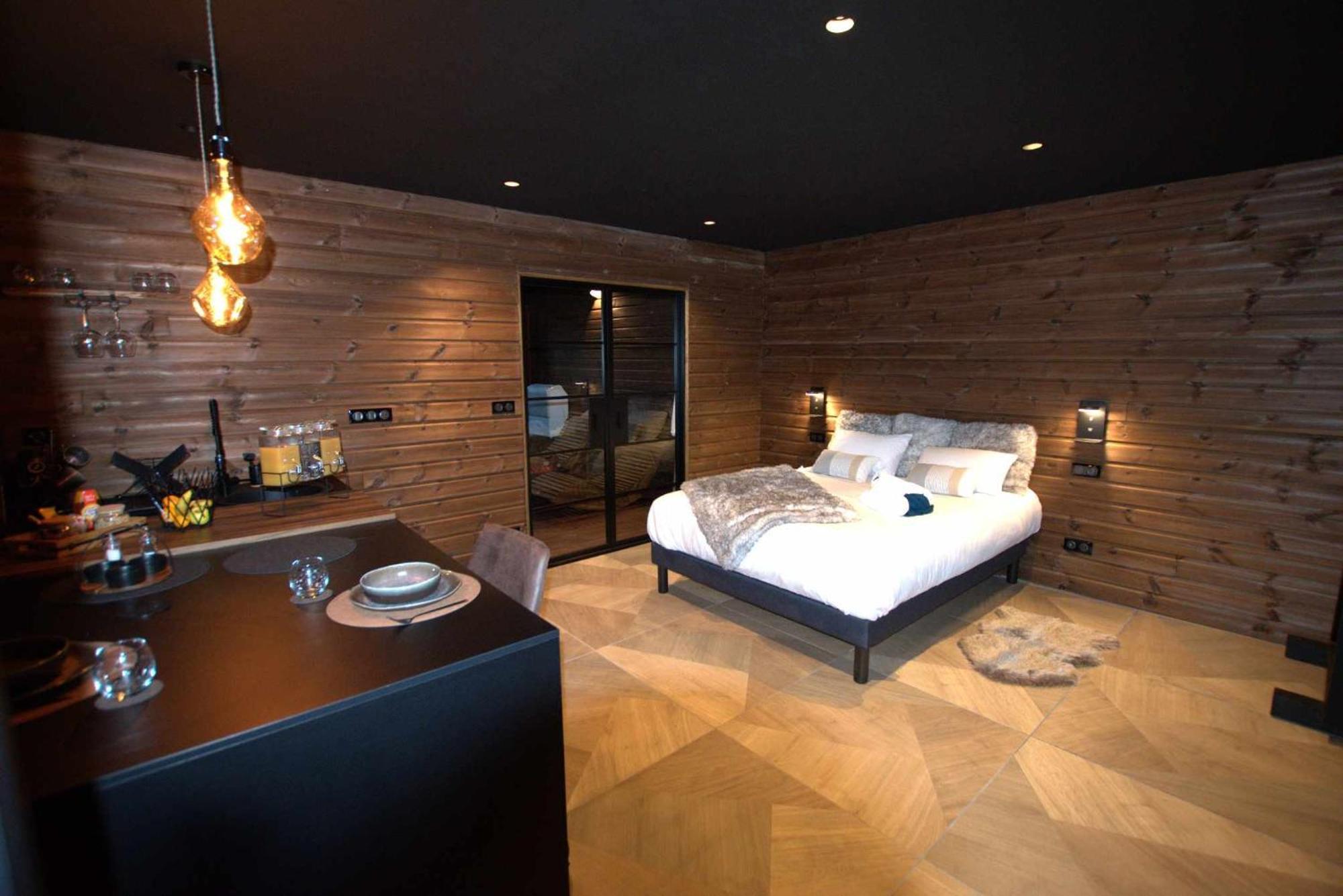 Le Chalet Loft Spa Calais Eksteriør bilde
