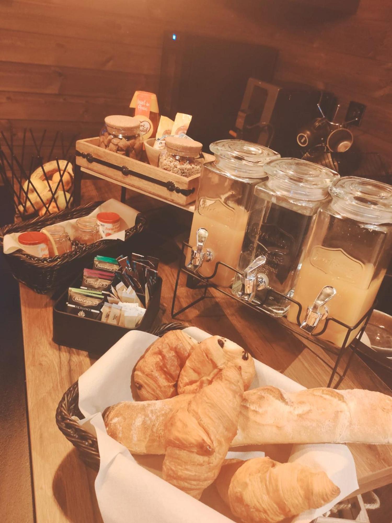 Le Chalet Loft Spa Calais Eksteriør bilde